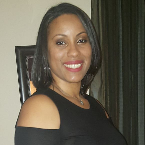 Meet your Posher, Jessica - Picture 1 of 1